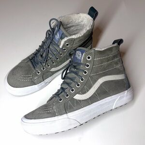 VANS sk8 Ward Hi Top Sneakers Womens - 8 (Mens- 6.5 Gray Faux Fur Shoes